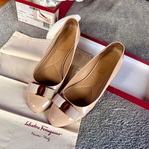 Ferragamo Varina Flats – Patent New Bisque – Size 10.5B